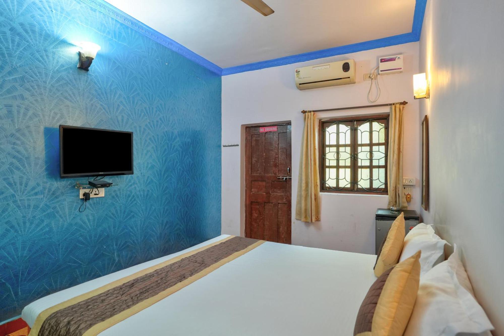 Om Sai Guest House Calangute Exterior foto